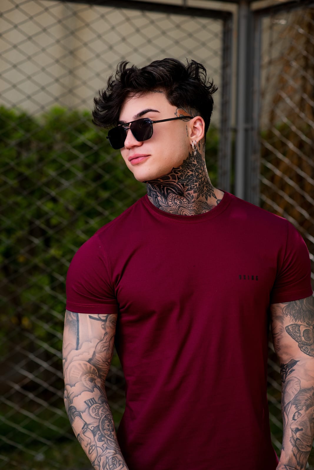 Camiseta básica 100% algodão